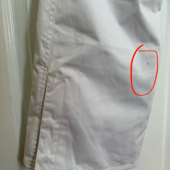 686 Men's White Cargo Snow Pants - Picture 10 of 11